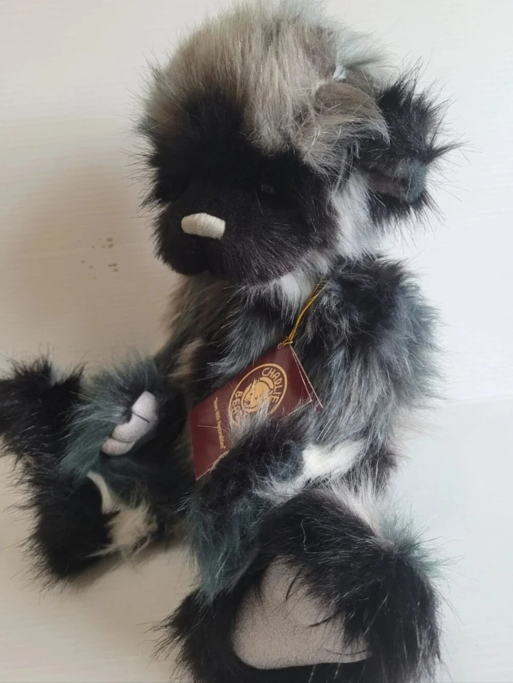 Charlie Bears Sergio CB161505S with Tags Plush Soft Bear Great Condition.